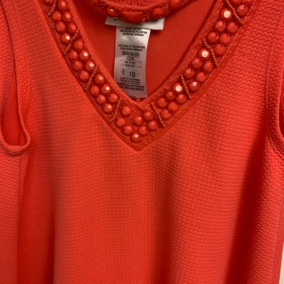 Girls size 10 peach dress - Picture 2 of 6